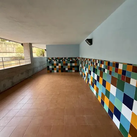 Holibai, Parrulina, Estudio Moderno Con Terracita, *