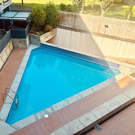 Holibai, Parrulina, Estudio Moderno Con Terracita, * Baiona